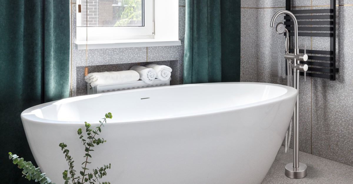 Freestanding Bathtub Faucet Floor Mount Tub Filler Single Handle Brass Hand Shower